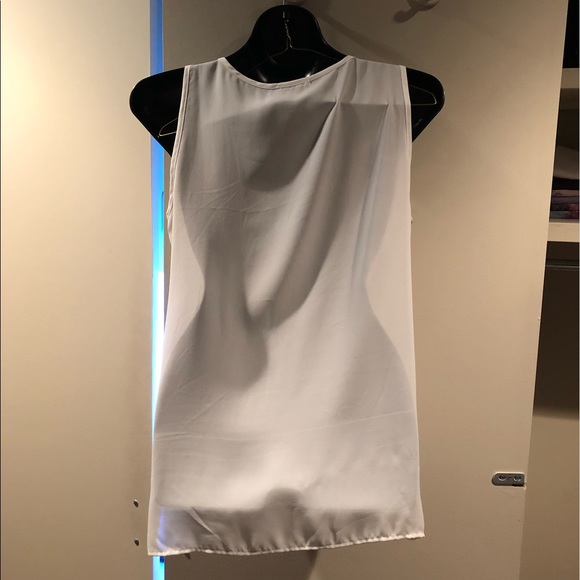 *Goodwill Sale* Soprano Camisole Size M - Picture 3 of 4